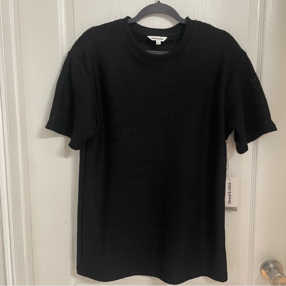 thread & stitch Timeless Black Short Sleeve Knit Sweater Crewneck NWT Size M